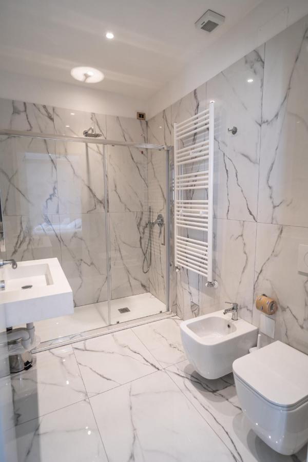 Hotel Globo Suite-Correnti Hotels Sanremo Esterno foto
