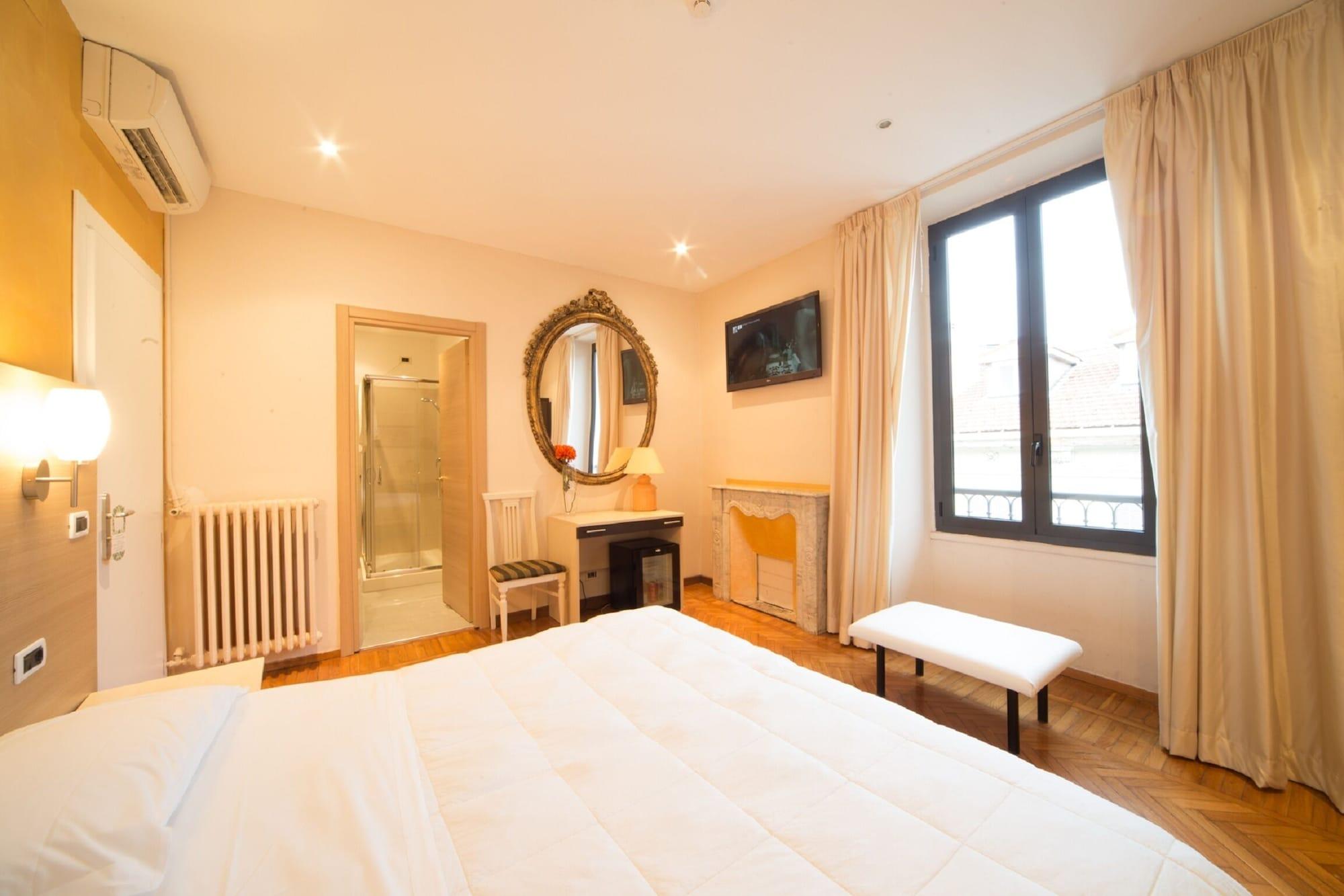 Hotel Globo Suite-Correnti Hotels Sanremo Esterno foto